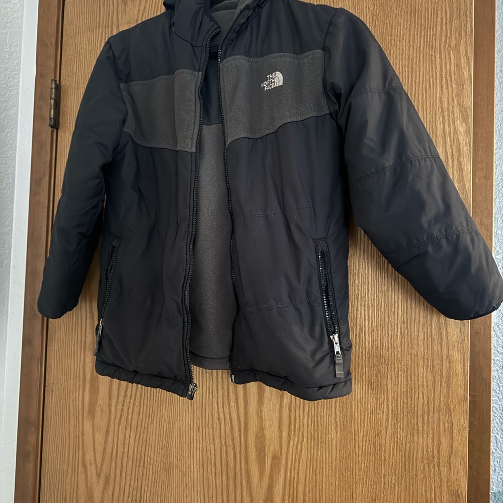 The North Face Kids Black & Gray Hooded Puffer Jacket